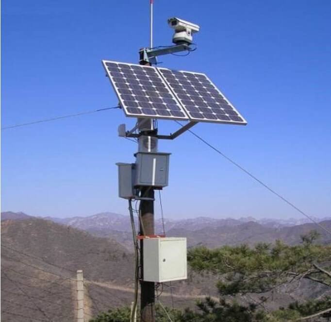 戶外遠(yuǎn)距離高空瞭望監(jiān)控?cái)z像機(jī)使用太陽(yáng)能供電